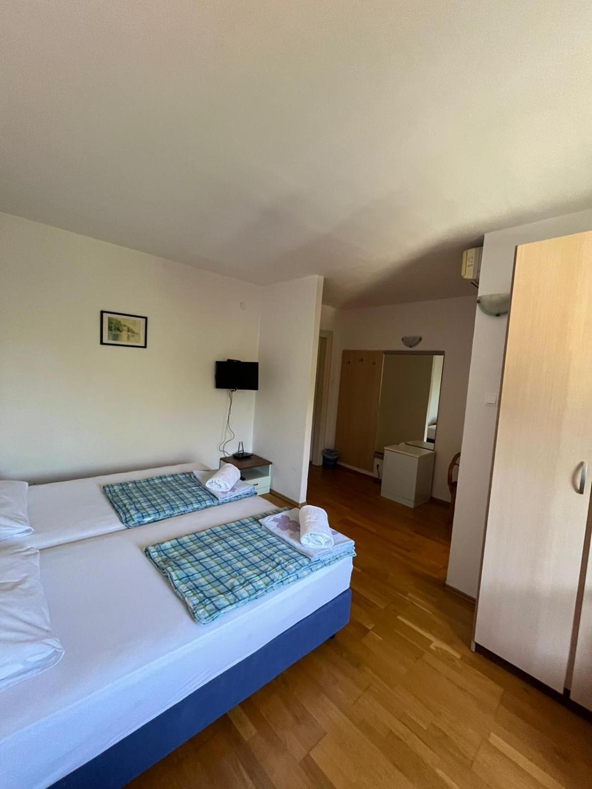 Bed&Breakfast Villa Eva Omišalj Δωμάτιο φωτογραφία
