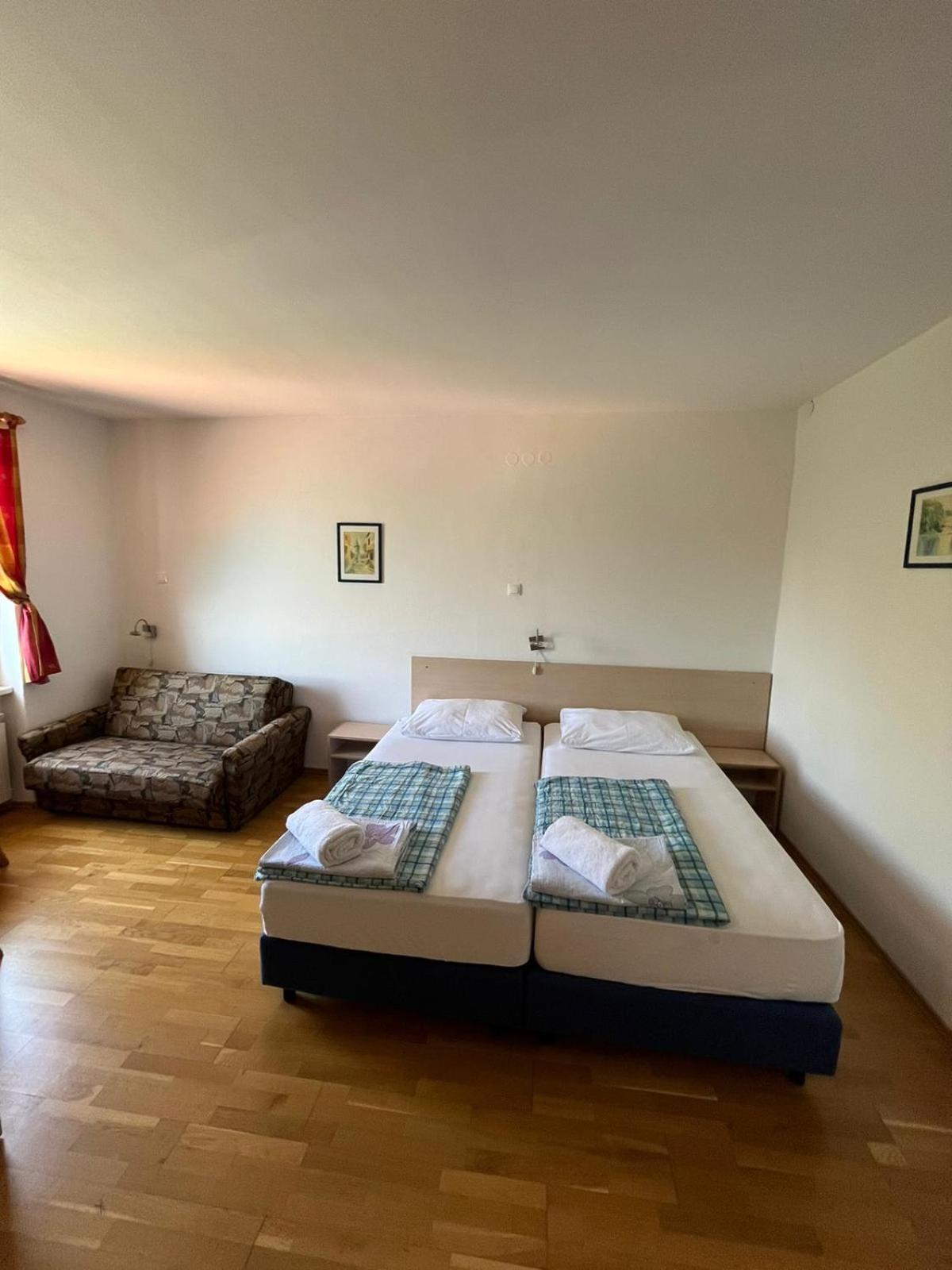 Bed&Breakfast Villa Eva Omišalj Δωμάτιο φωτογραφία