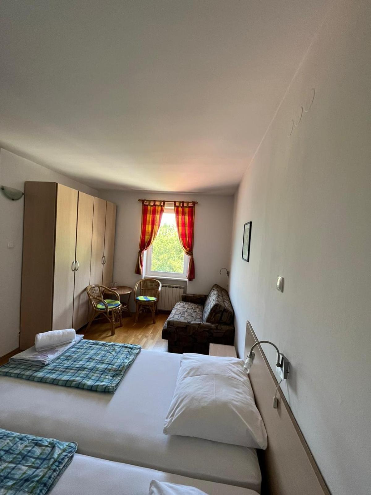 Bed&Breakfast Villa Eva Omišalj Δωμάτιο φωτογραφία