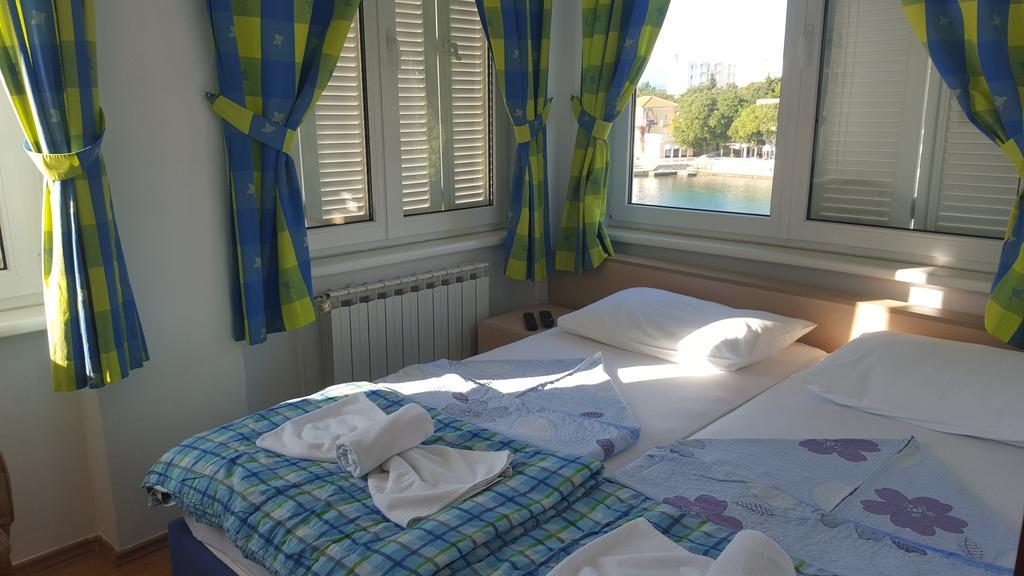 Bed&Breakfast Villa Eva Omišalj Δωμάτιο φωτογραφία
