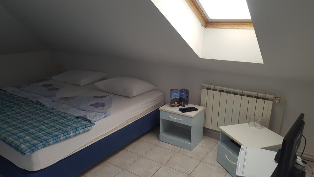 Bed&Breakfast Villa Eva Omišalj Δωμάτιο φωτογραφία