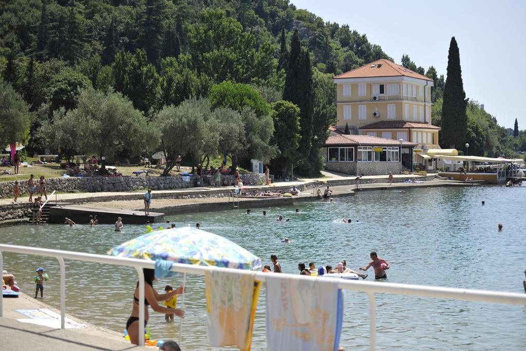 Bed&Breakfast Villa Eva Omišalj Εξωτερικό φωτογραφία