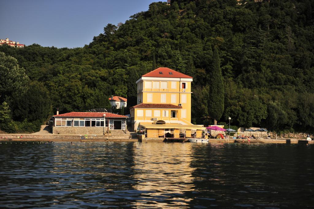 Bed&Breakfast Villa Eva Omišalj Εξωτερικό φωτογραφία